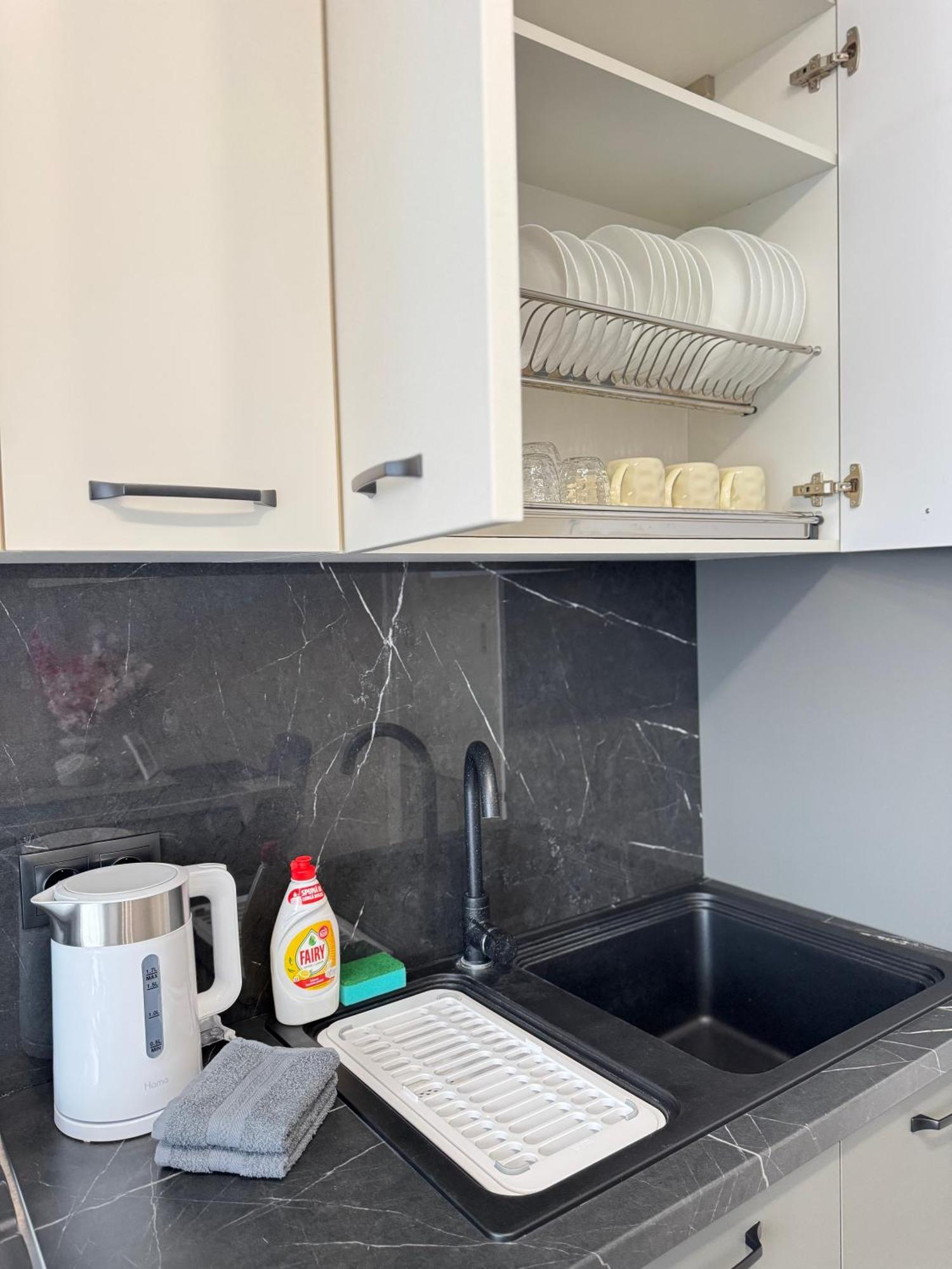Two Bedroom Apartment In The Center, With Parking, Address Avram Iancu 32 Chisinau Exterior photo